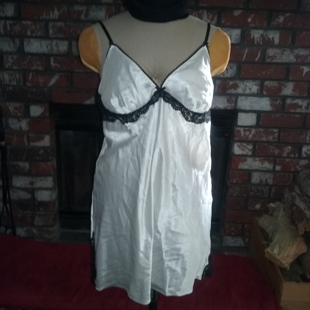 Victoria's Secret Lingerie Size XLarge